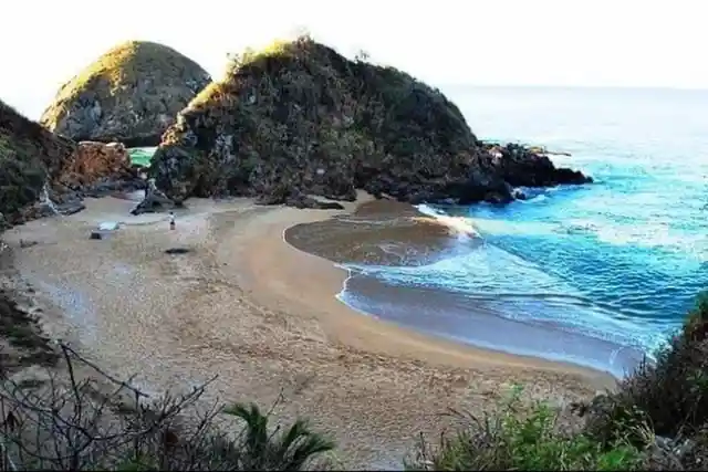 PLAYA ZIPOLITE, MEXICO