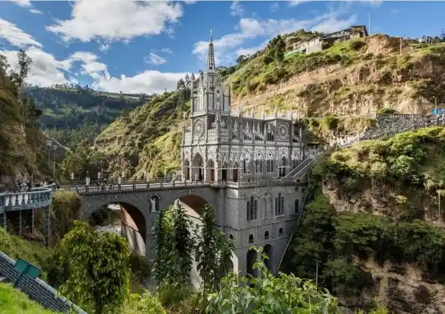 40 Mystical Places Around The World That Are Worth Seeing
