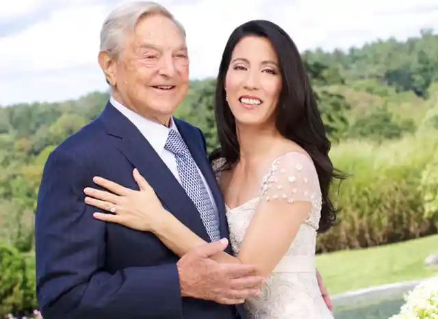 Tamiko Bolton y George Soros