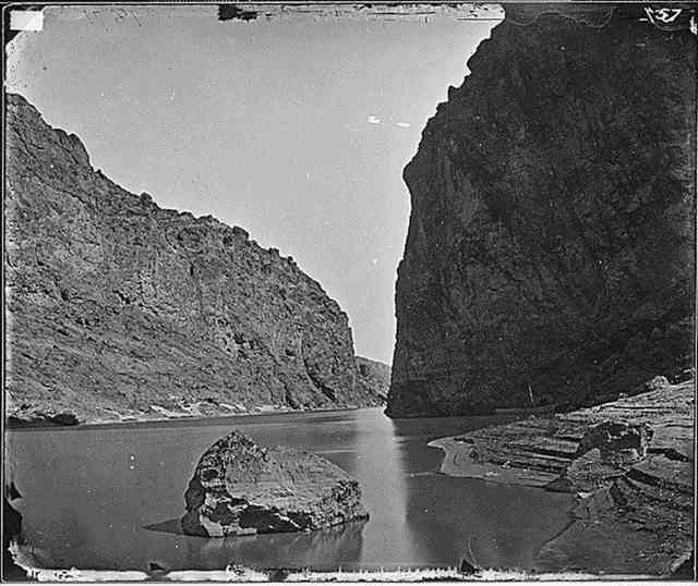 The Hoover Dam Back in the Day