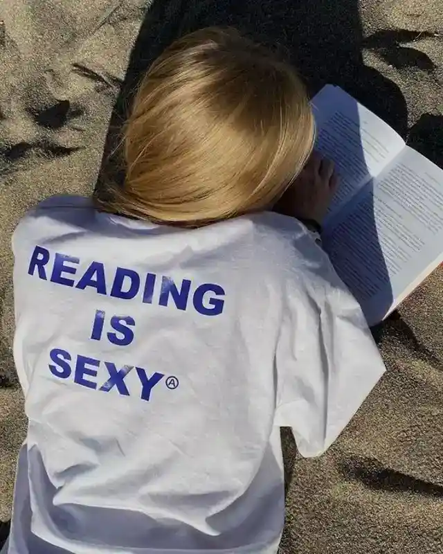 Reading Is Hot