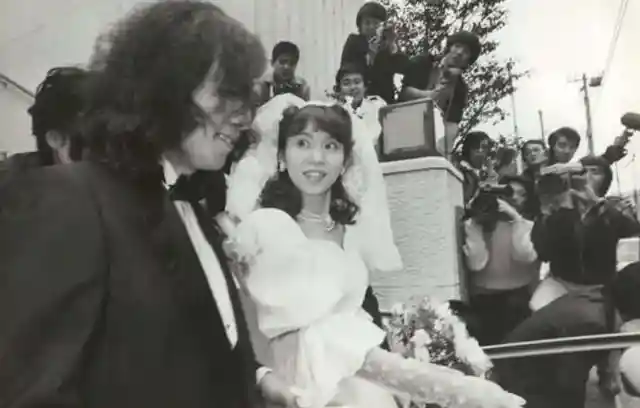 25. Tatsuro Yamashita & Mariya Takeuchi