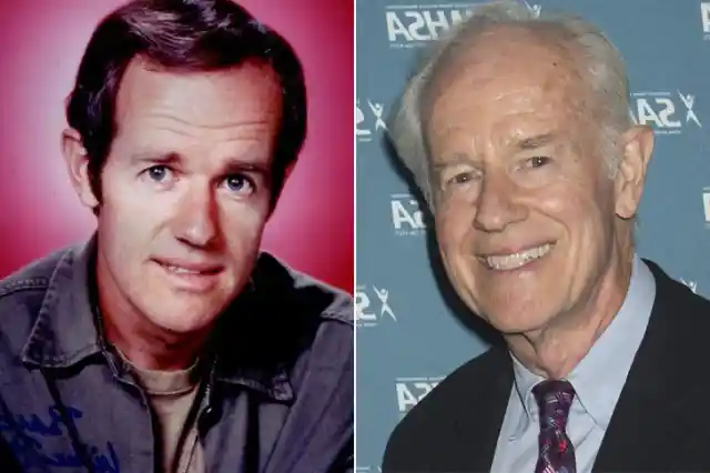 Mike Farrell – Born in 1939