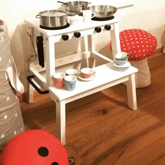 Toy kitchen shelf