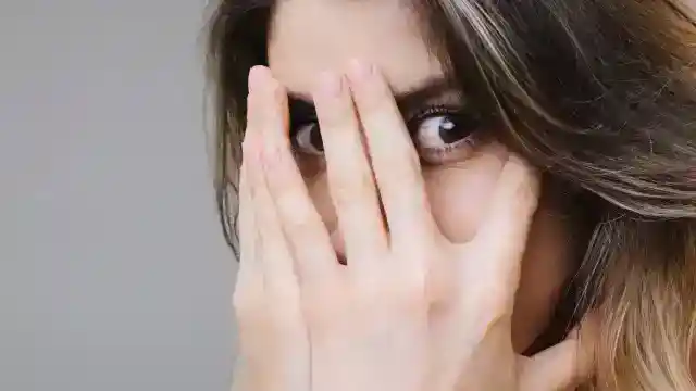 설명할 수 없는 한기