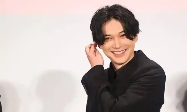 8. Ryo Yoshizawa