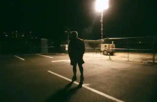 15. 그가 도망친 밤