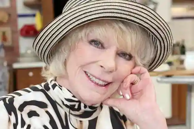 Elke Sommer – 20 Millionen Euro