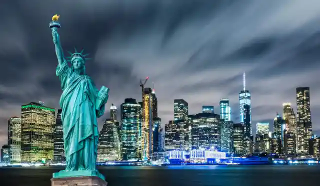 Which country gifted the Statue of Liberty to the USA?