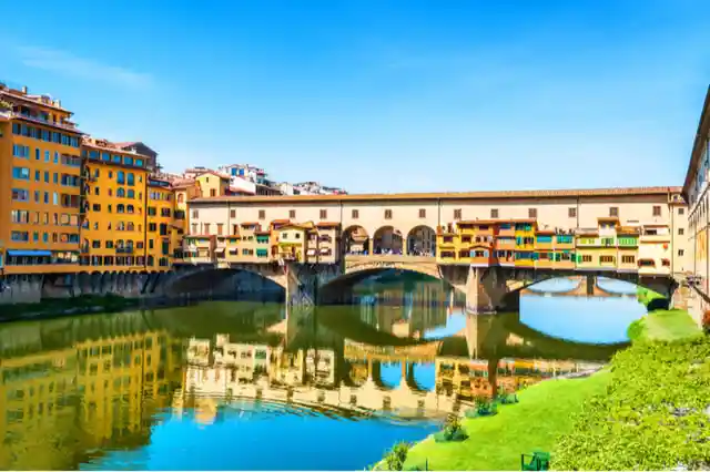 Ponte Vecchio – Italy