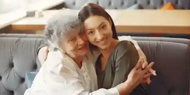 After My Grandmother Passed Away, I Found a Key in Her Old Teapot – And a Note My Neighbor Had Slipped Inside That Said, 'If You Want the Truth About Your Parents, Open the Drawer in Her Bedroom'