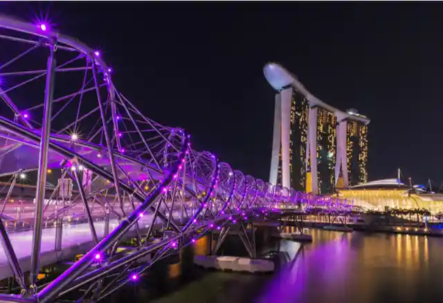 Helix Bridge – Singapore