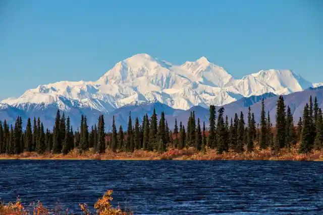 Which state has the highest peak in the U.S.?