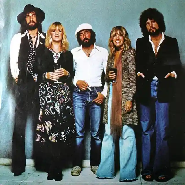 Chi è -NON- uno dei fondatori dei Fleetwood Mac?