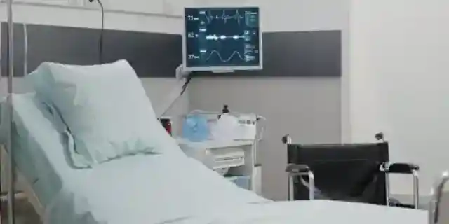 My Daughter Went Missing 15 Years Ago – Today I Saved a Little Girl in the ICU Who Looked So Much like Her and One Moment Turned My World Upside Down