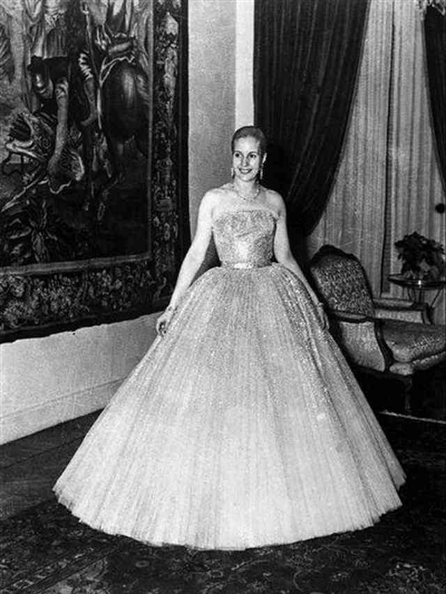 1945 - La boda de Evita