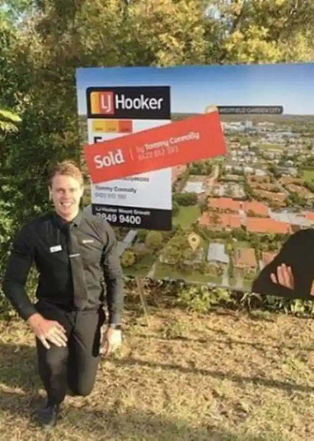 Real Estate Agent