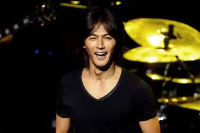 Koshi Inaba – Singer, Estimated Net Worth: Around $40 million (approximately 4 billion yen)