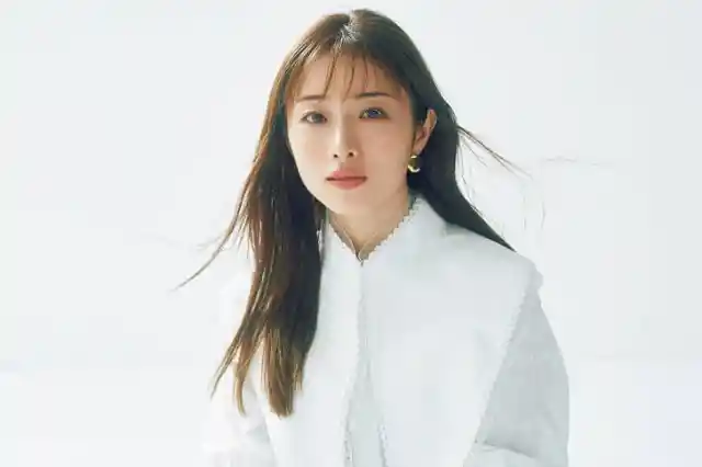 Satomi Ishihara – Actress, Estimated Net Worth: $8 million (around 800 million yen)