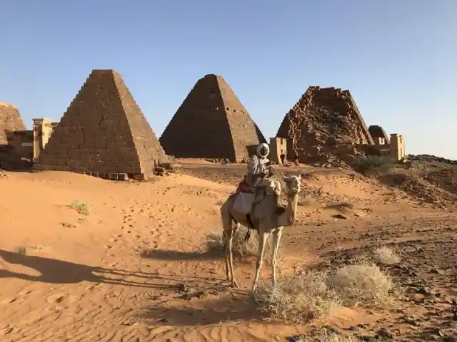 Which country has the most pyramids?