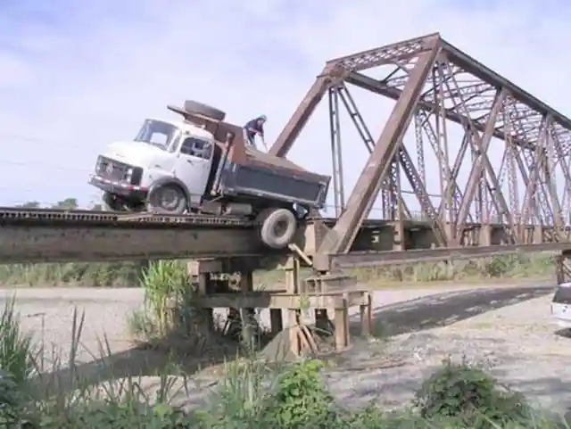 Quepos Bridge – Costa Rica