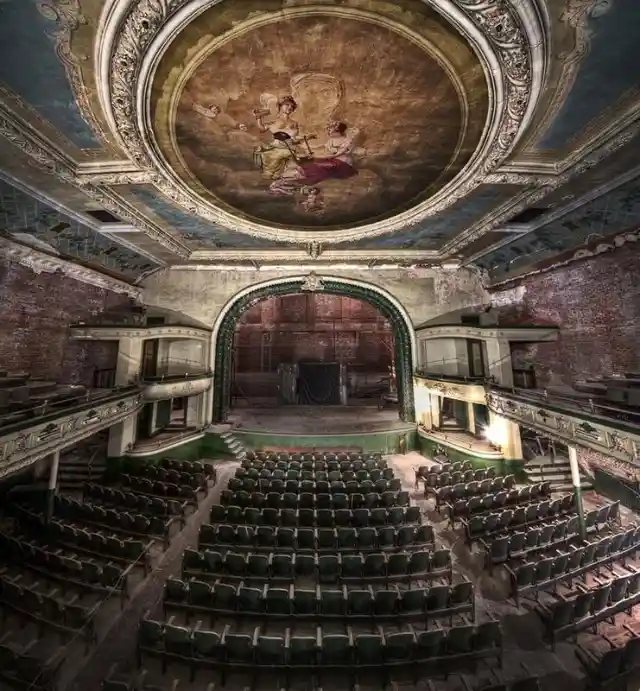 The Haunting - New Bedford Orpheum, Bristol County, Massachusetts, USA