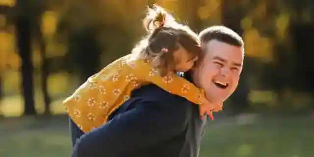 I Sewed My Daughter a Dress for Her Kindergarten Graduation from My Late Wife's Silk Handkerchiefs – A Rich Classmate's Mom Called Me ‘Pathetic’, but What Happened Next the Whole Town Would Never Forget