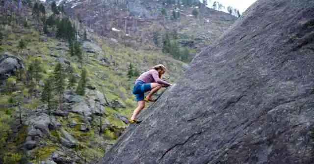 One Man's 20-Mile Race Against Time: Walter's Grueling Pursuit of Job Retention