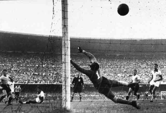 1950 Uruguay gana la Copa del Mundo