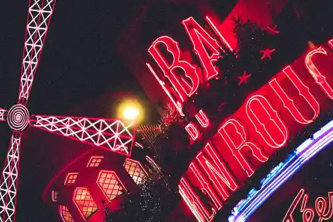 Fascinating Facts About the Moulin Rouge