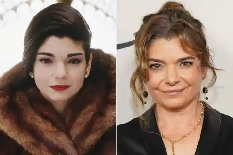 Laura San Giacomo – Born in 1962