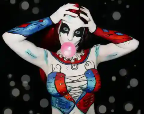 15. Harley Quinn Reimagined in Paint