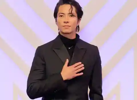20. 山下智久