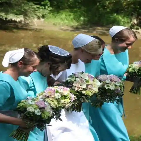 Amish Marriages Aren’t Always Arranged