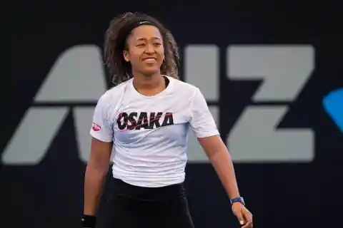Naomi Osaka – Professional tennis player, estimated net worth: $25 million (approximately 2.5 billion yen)