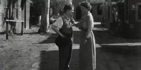 1919 - Helen Keller conoce a Charlie Chaplin