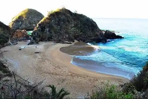 PLAYA ZIPOLITE, MEXICO