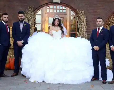 Unique & Funny Wedding Gowns