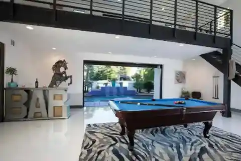 A Modern City Escape with Southwestern Flair