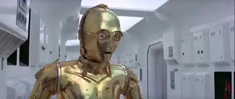 How many languages is C-3P0 fluent in? 