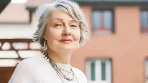 不意を突かれて