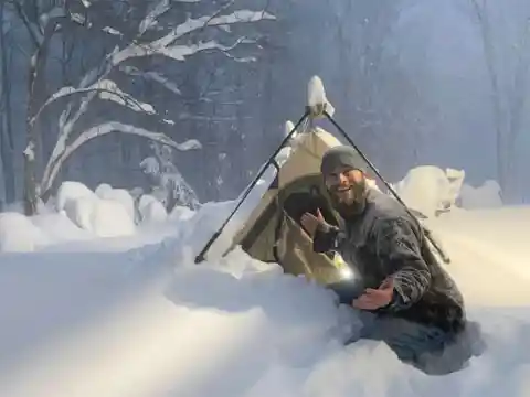 Tent Versus The Blizzard