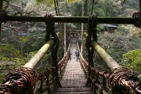 Musou Tsuribashi Bridge – Japan