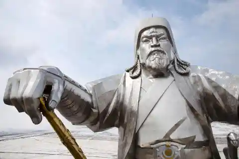 ¿Genghis Khan Fue El Fundador De Qué Imperio?