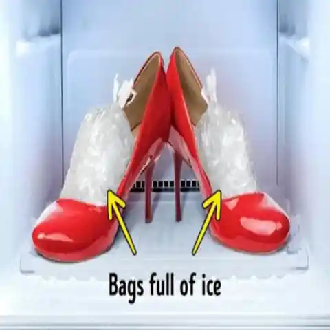 Stretching Tight Shoes Using A Bag Of Ice