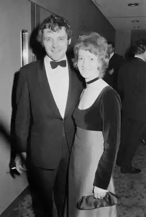 Anthony Hopkins – Jennifer Leyton | Then