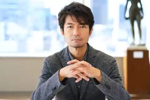 Toru Nakamura – Actor, Estimated Net Worth: Over $1 million (more than 100 million yen)