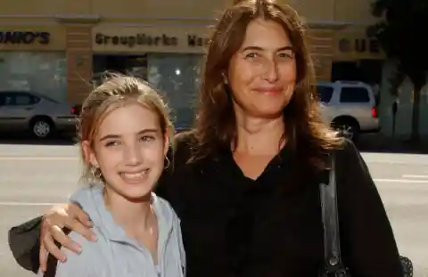 19. Emma Roberts & Kelly Cunningham