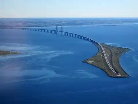 Traveling to Denmark, Sweden via Øresund Bridge