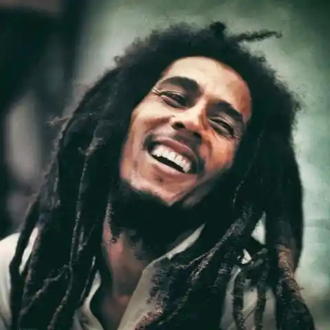 Come si chiama l'album di greatest hits di Bob Marley?